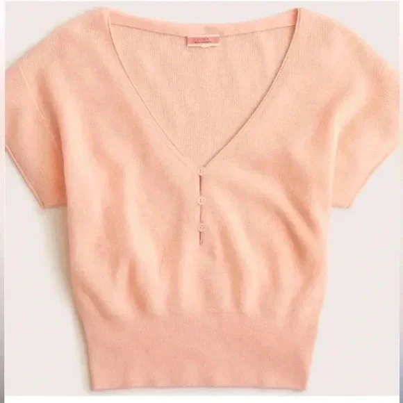 - JCrew feather weight cashmere sweater - Picture 1 of 4